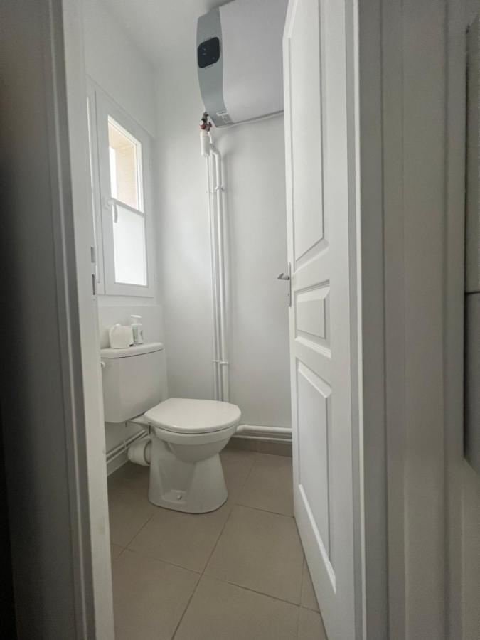 Charming 1 Bedroom Marais Hideaway - Fb17A Paris Eksteriør billede